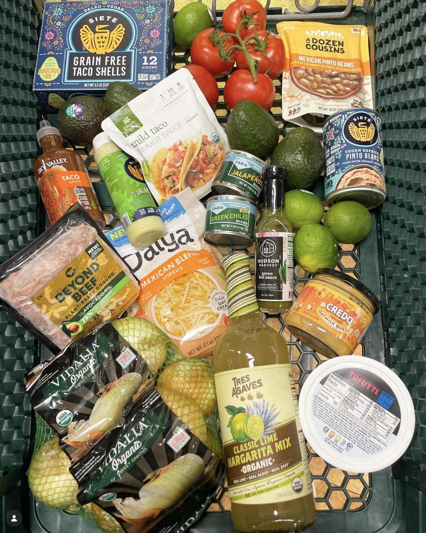 MES_Groceries_SideImage_Left